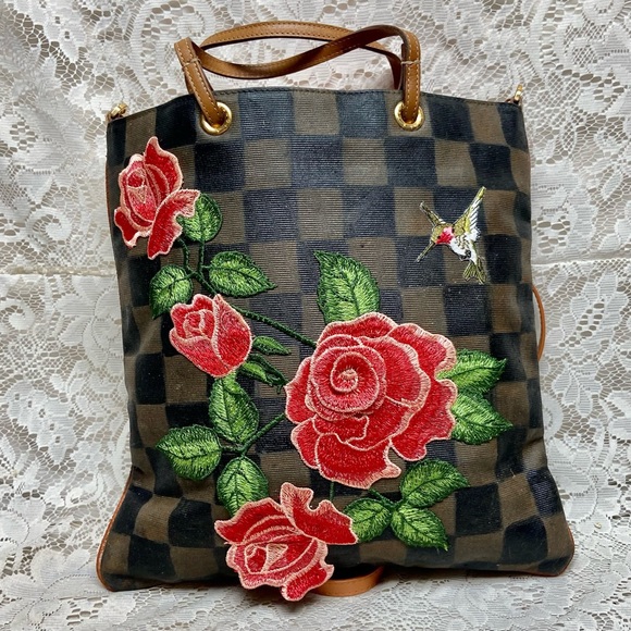 Authentic Fendi, Checkered Handbag Tote 13in x 13in - Picture 10 of 16